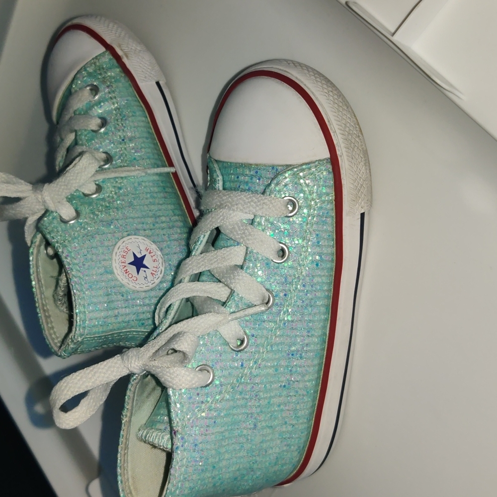 Converse infant size 9 turquoise hi-tops